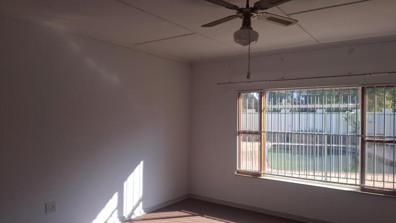 To Let 4 Bedroom Property for Rent in Meyerhof Free State